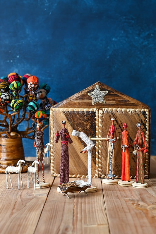 10-Piece Nativity Scene with Banana Fiber Box